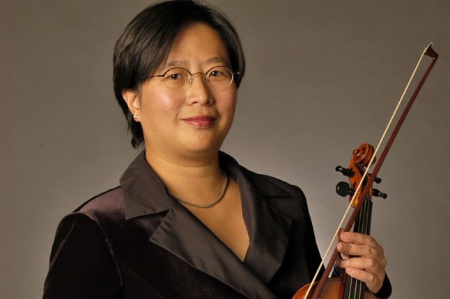 Sung-Hsin Helbig Huang