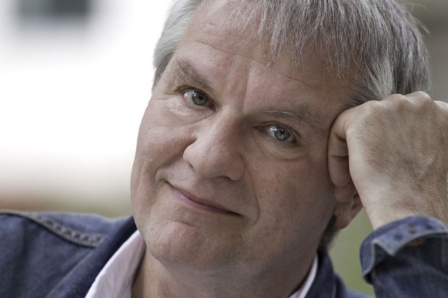 „Goebel, der mit großen Gesten am Dirigentenpult agiert, ist ein Meister darin, den Charakter eines Musikstücks auf die Spitze zu treiben.“ Stuttgarter Zeitung
