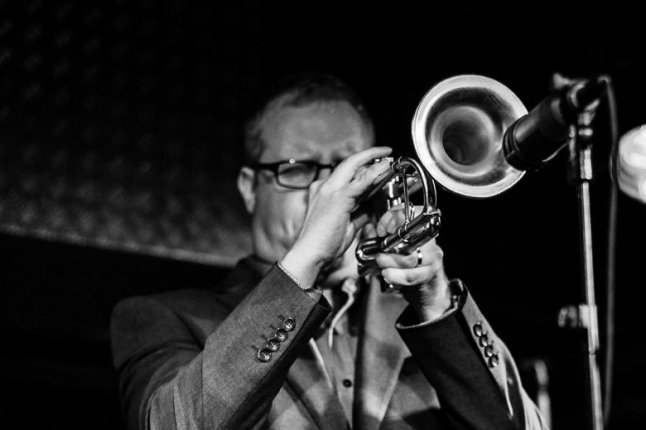 Trompeter Axel Schlosser (Band in the Bix)