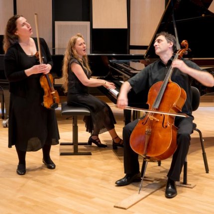 Russudan Meipariani Trio