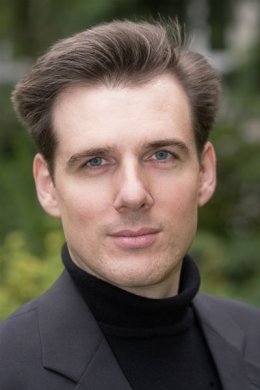 Timothy Sharp